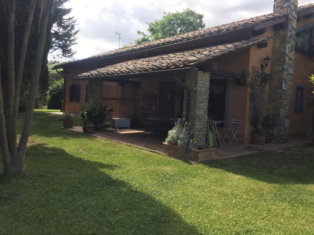 Casale Sant'Elia Bed and Breakfast Capranica Εξωτερικό φωτογραφία
